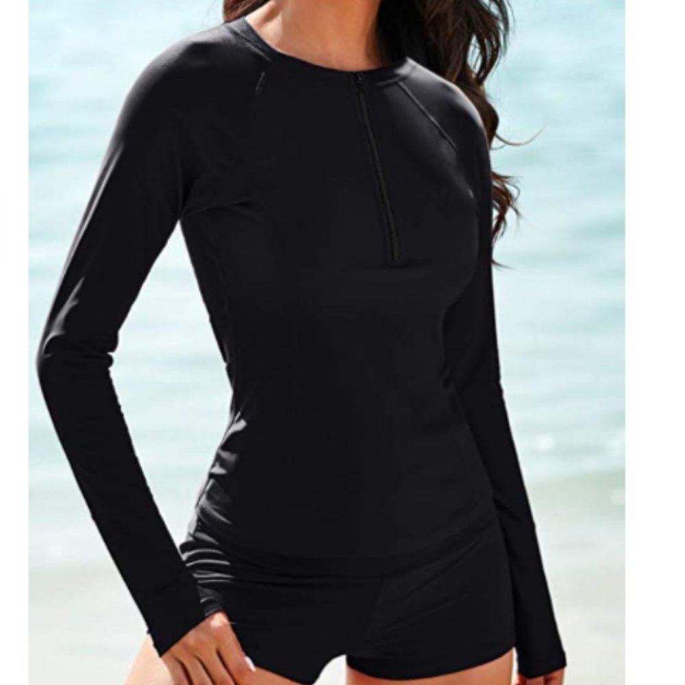 Relaxing Two Piece Rash Guard Long Sleeve Swimsuit - Picture 3 of 5
